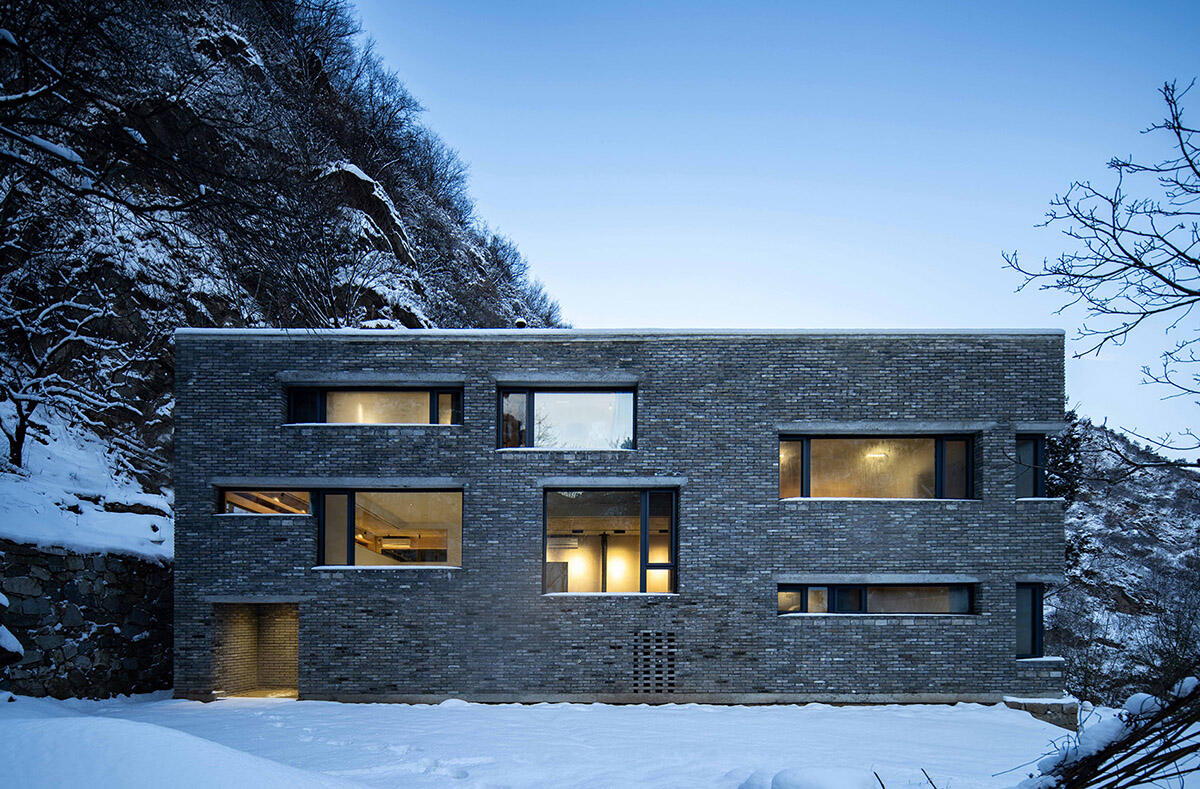 006-tianyuhe-rural-design-center-by-farchitect.jpg