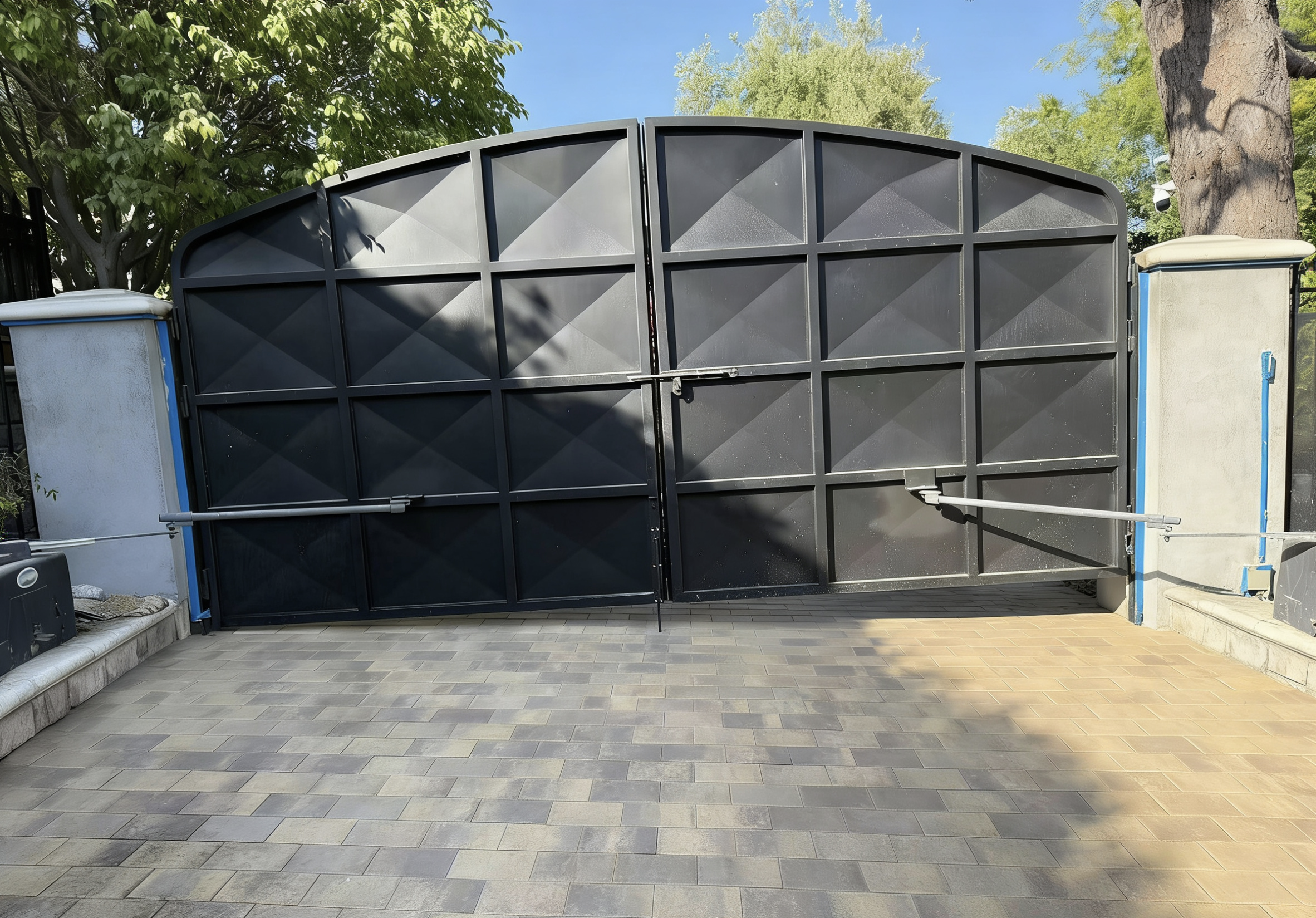 Understanding Urban Villa Security Vulnerabilities