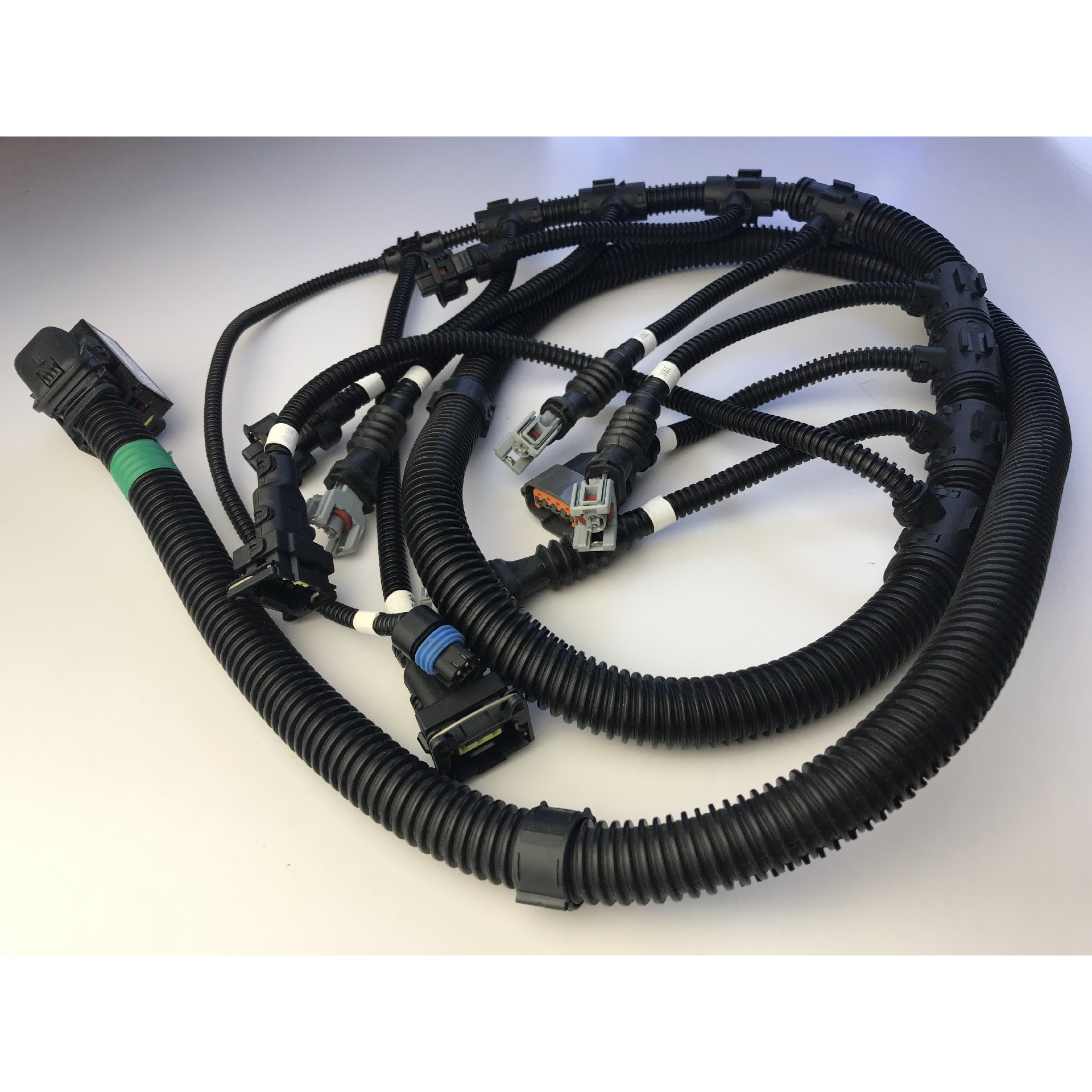 High and low voltage harness for passenger cars