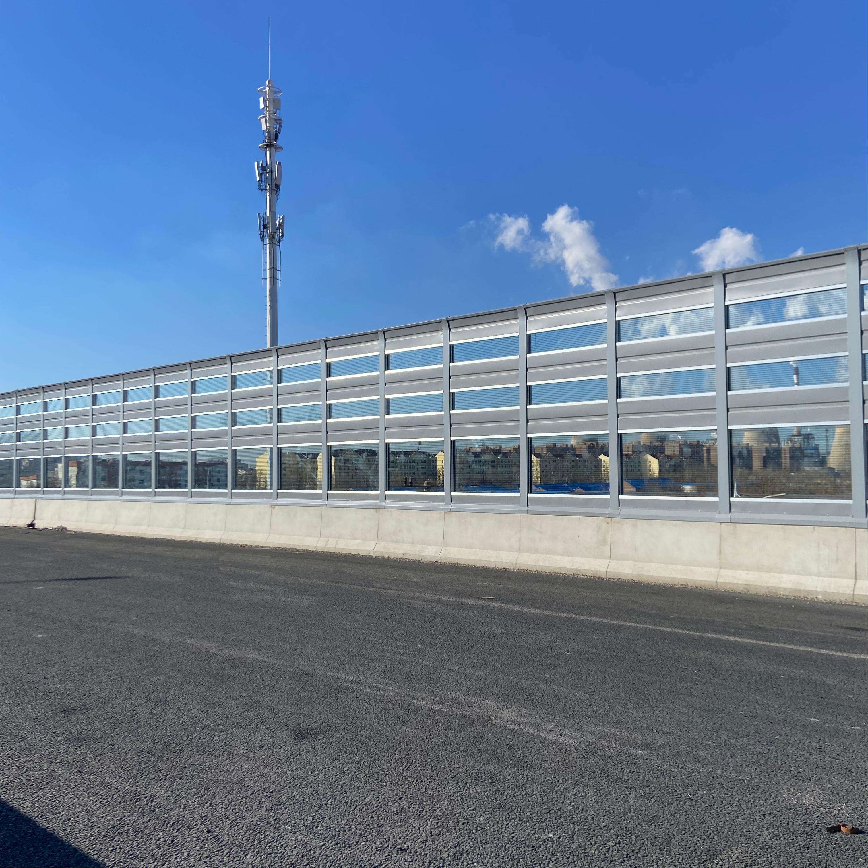 Top Quality Materials and Expert Installation for Highway Sound Barrier Walls