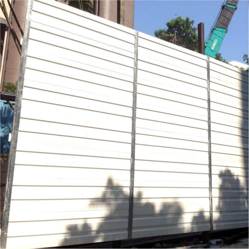 Experience the Superior Sound Insulation of Our Residential Acoustic Fencing Options