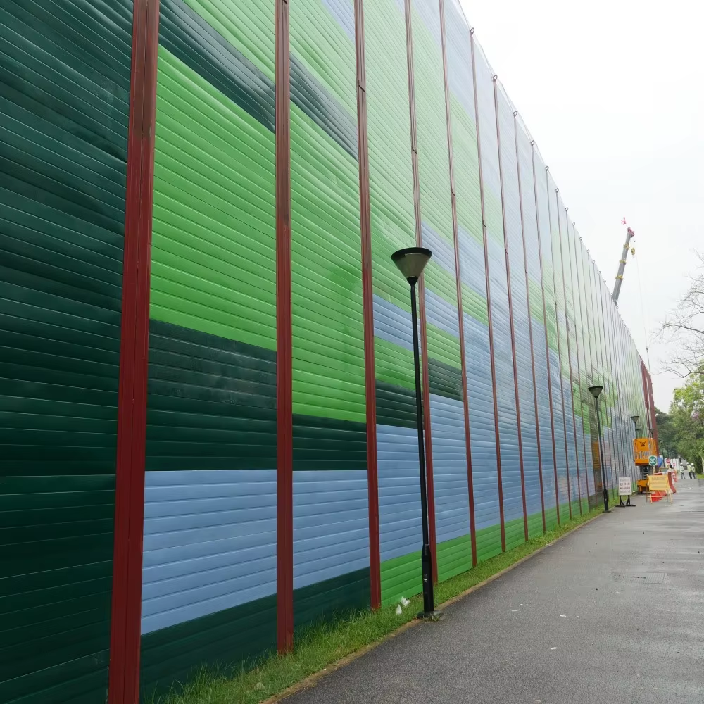 Najnoviji trendovi u proizvodnji prefabrikovanih zvučnih barijera TNCB