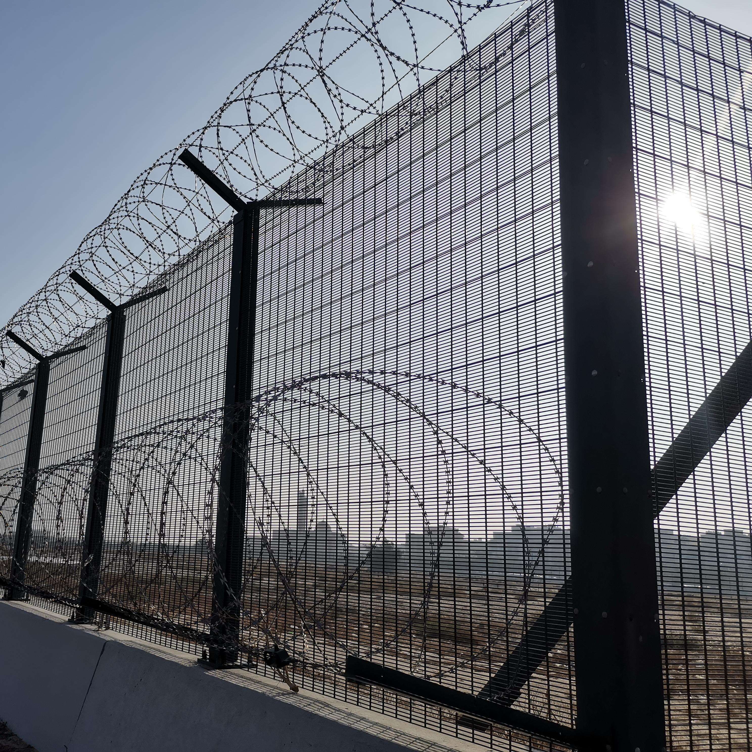 Top Choice for Wholesale Buyers Seeking Premium Security Fencing