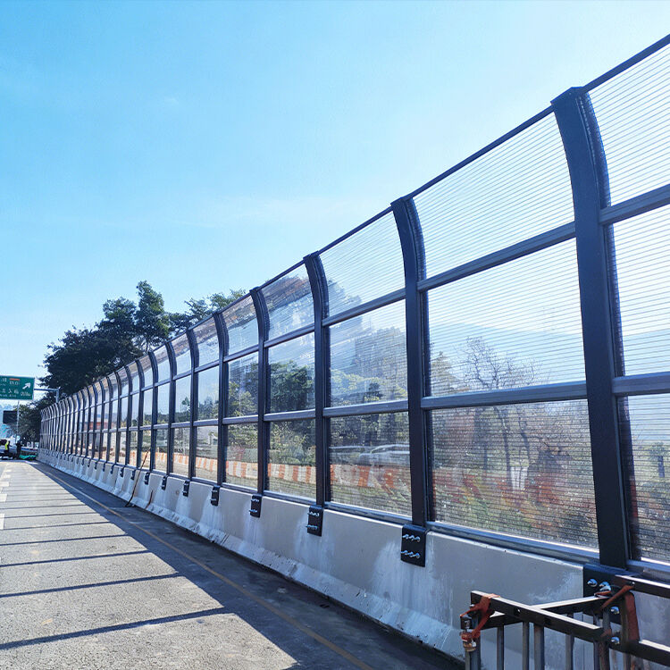 ခေတ်မှီဒီဇိုင်း Acrylic နှင့် PVC အသံတားဆီးရေး သတ္တုပြား ပြတင်းနံရံ ပြင်ပနှင့် မြန်နှုန်းကြောင်းအတွက် အသံတားဆီးရေးပိုင်း