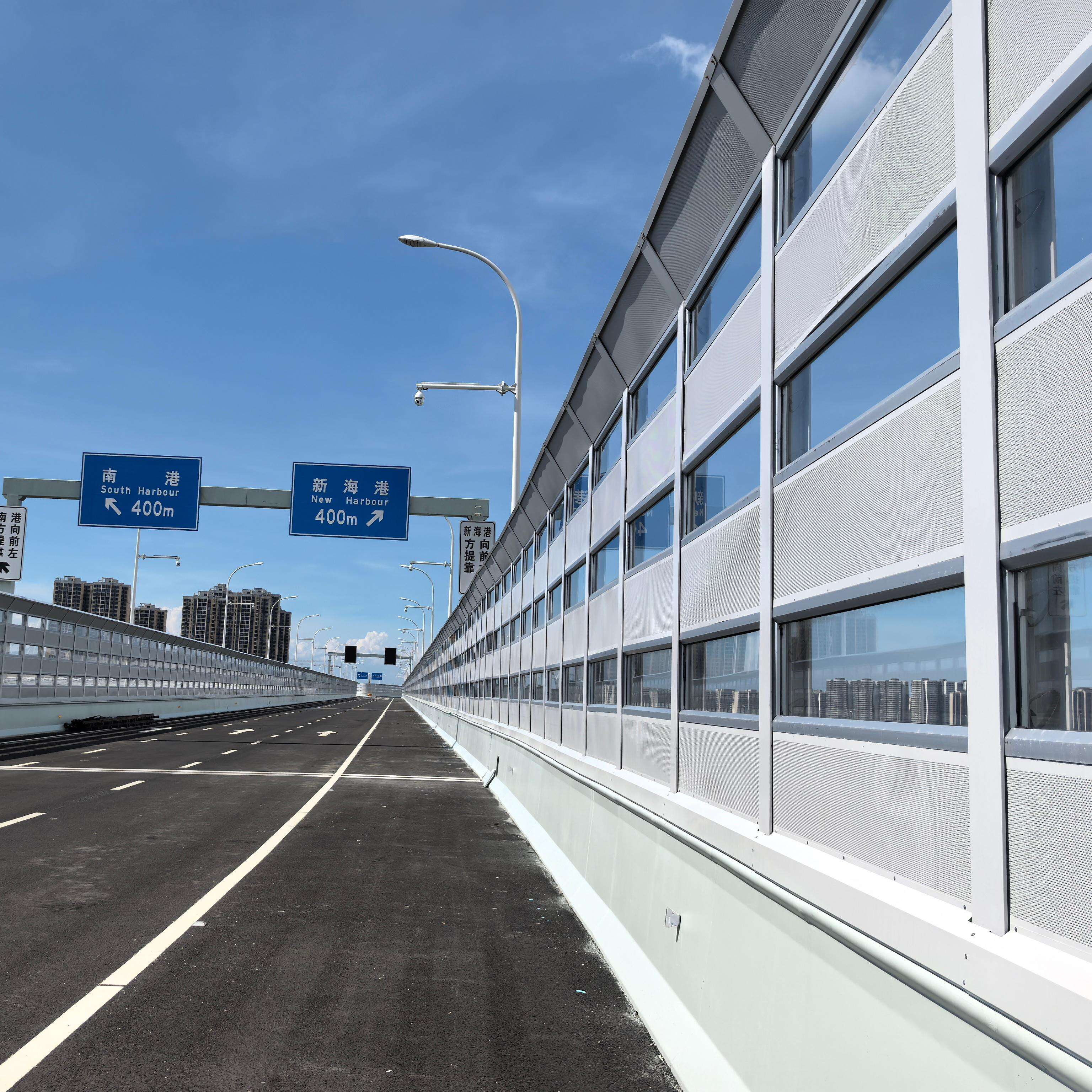 Elevate Your Outdoor Experience with Top-of-the-Line Soundproof Wall Products