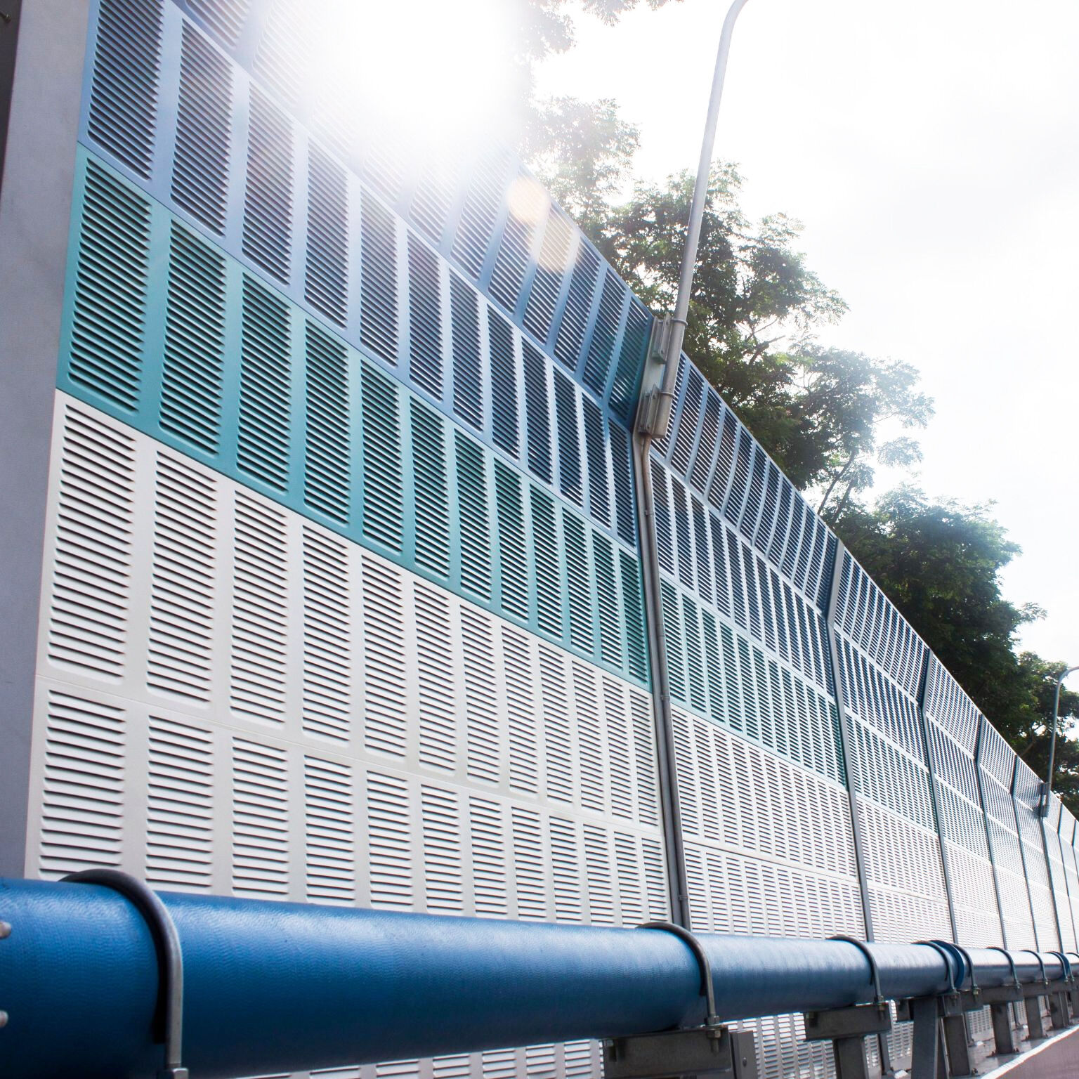 Louver Noise Barrier