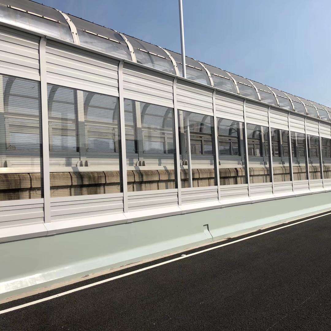 Durable and long-lasting sound reducing fence panels