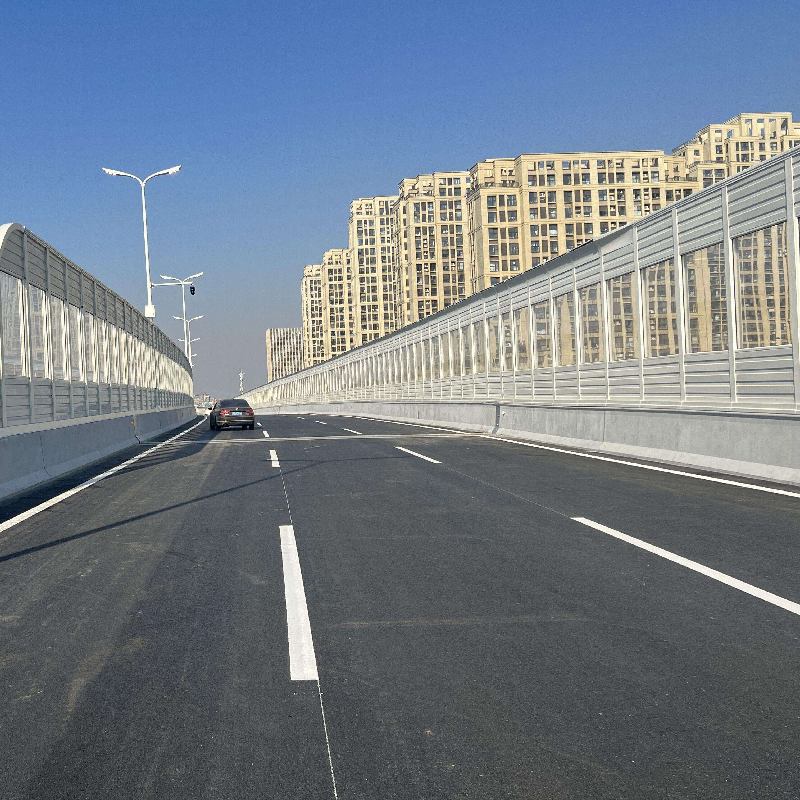 Cost-effective solution for reducing traffic noise pollution