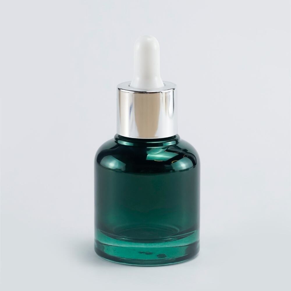 30ml skleněná lahvička s kapátkem pro sérum nebo olej, průhledná