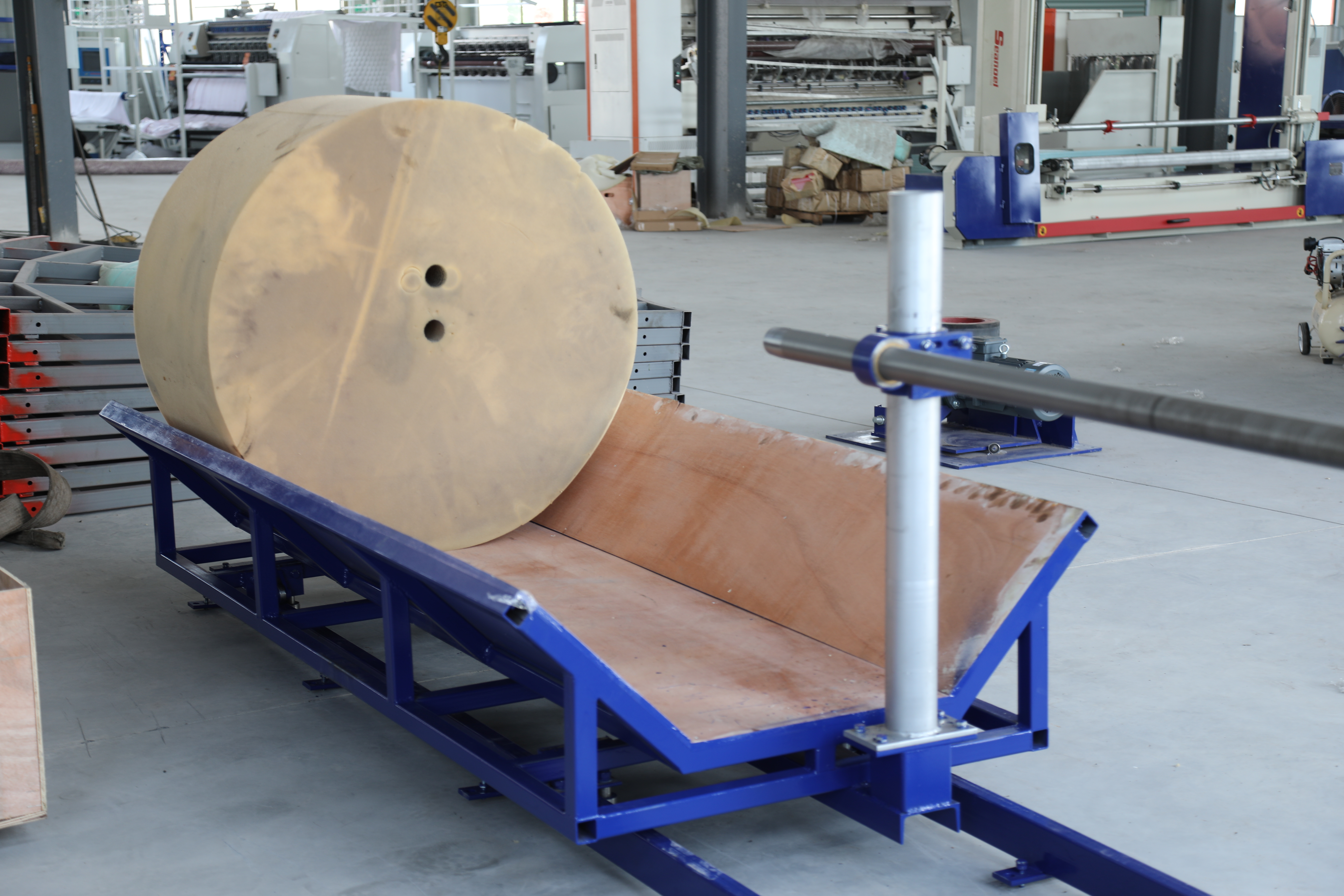 Foam Hole Punching Machine-3.JPG