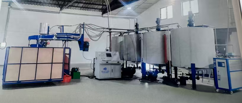 Ligne d'assemblage complète pour le traitement de la mousse destinée au projet de nouvelle usine de textiles pour la maison