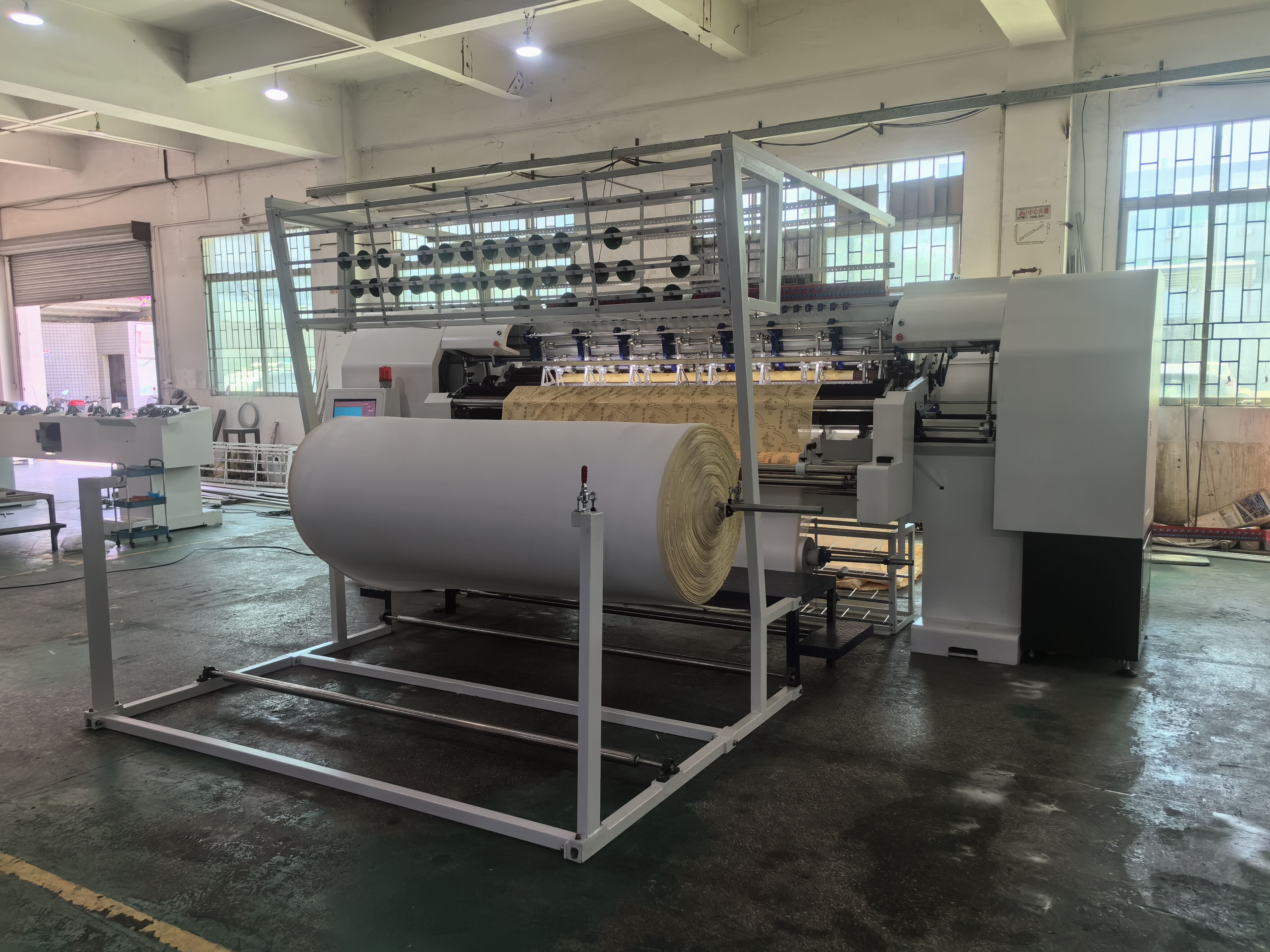 Multi Needle Quilting Machine-2.jpg