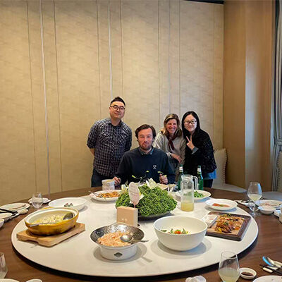 KX Textile Company warmly welcomes French customers to visit the factory to showcase its production capacity for custom-made bedding.