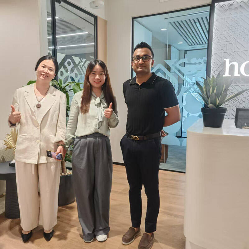 Representatives of KXT went to Dubai to visit clients