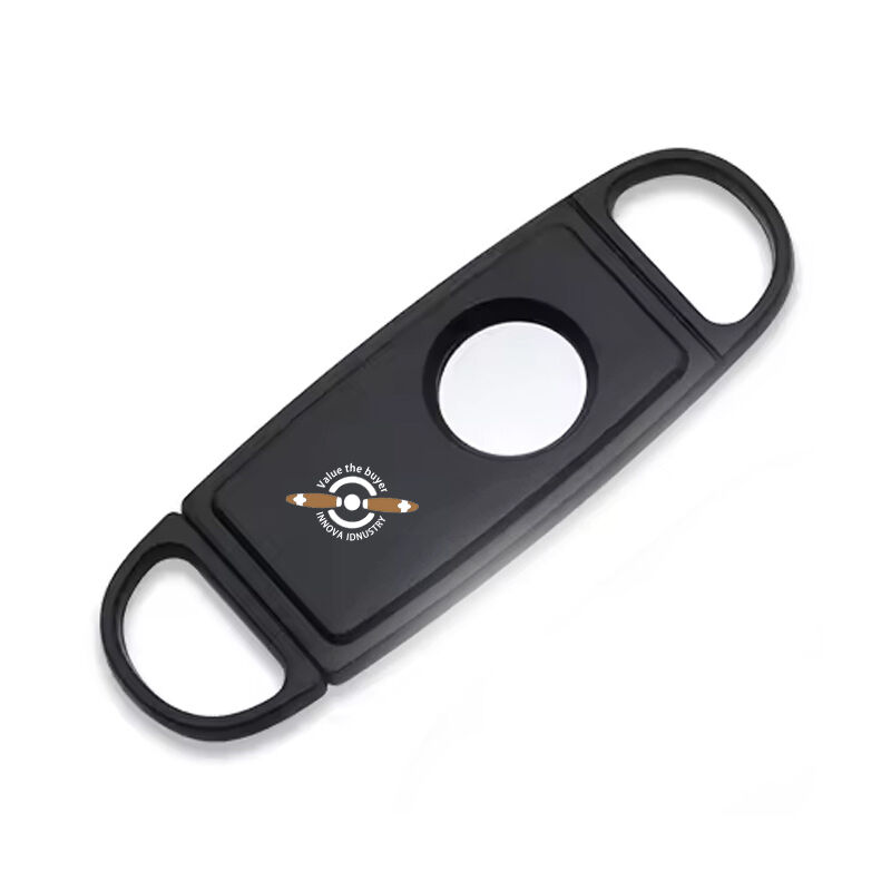 ¿Cómo puede mejorar un cenicero para puros de gama alta su experiencia en un bar o club de puros?