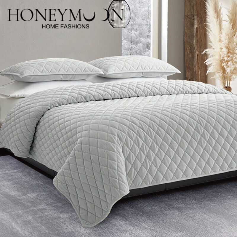 သင့်အိပ်ရာခုံးအတွက် မှန်ကန်သော ခုံးဖုံးကို ရွေးချယ်နည်း