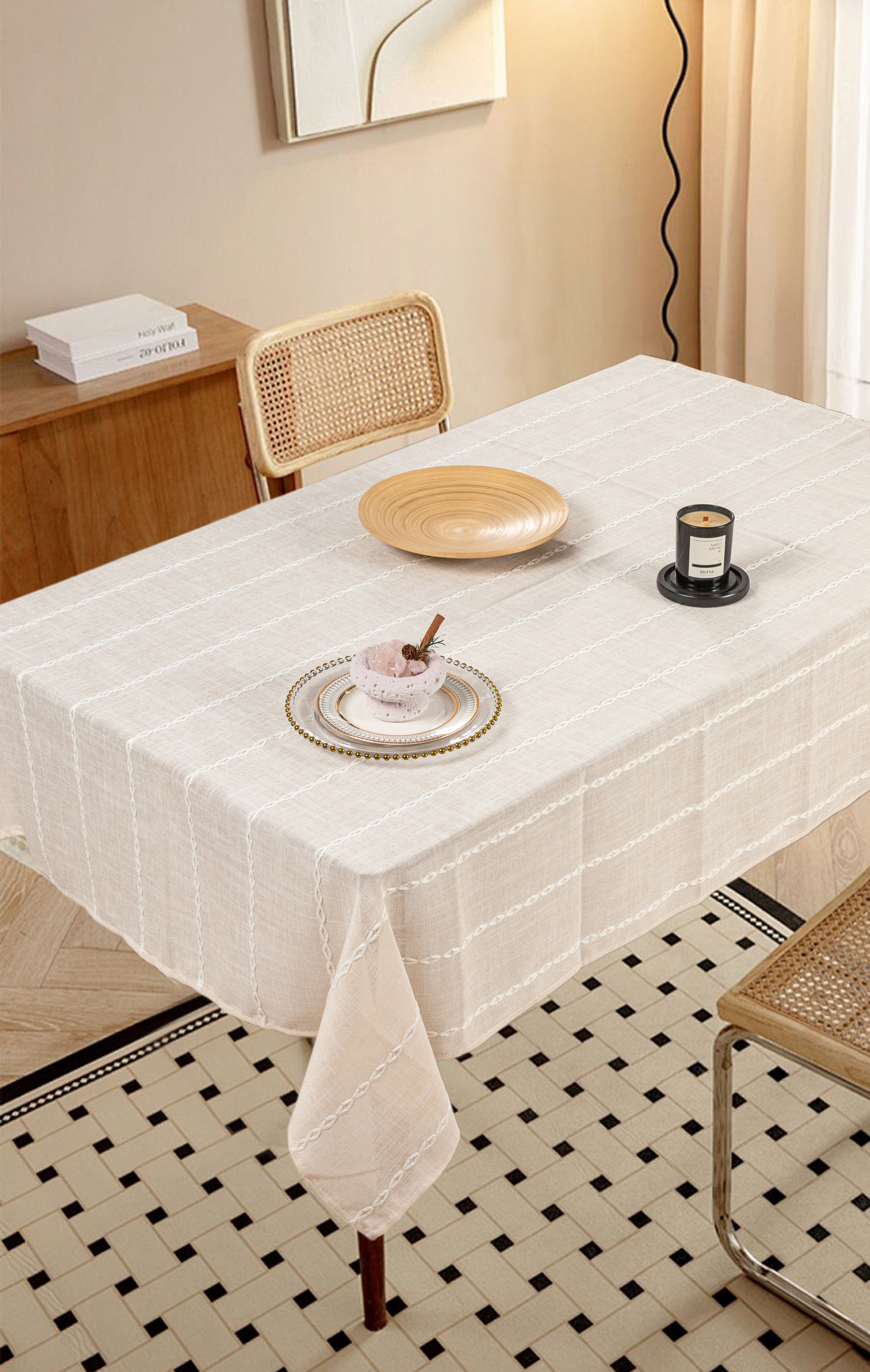 Cationic Jacquard Design Tablecloth 1pc set Vintage Stripe Beige Color Tablecloth Rectangular Woven Polyester for Kitchen & Dining Room &Wedding