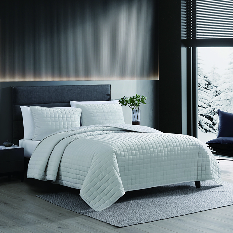 How to Create a Luxury Hotel Bedding Look at Home