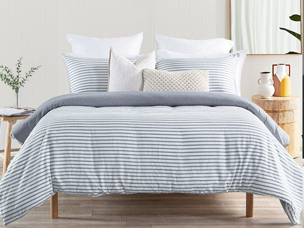 အိပ်ယာကြမ်းစုပ်တစ်ခုလုံးကို အိတ်ထဲတွင် ထည့်၍ရောင်းခြင်း - အဆင်ပြေမှုနှင့် ဒီဇိုင်းလှပမှုကို ပေါင်းစပ်ထားသော ထုတ်ကုန်