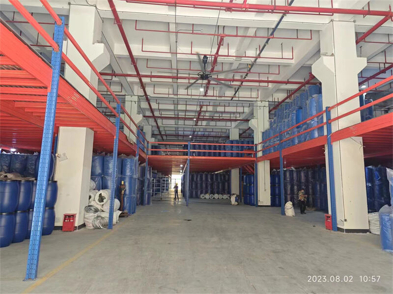 warehouse mezzanine.jpg