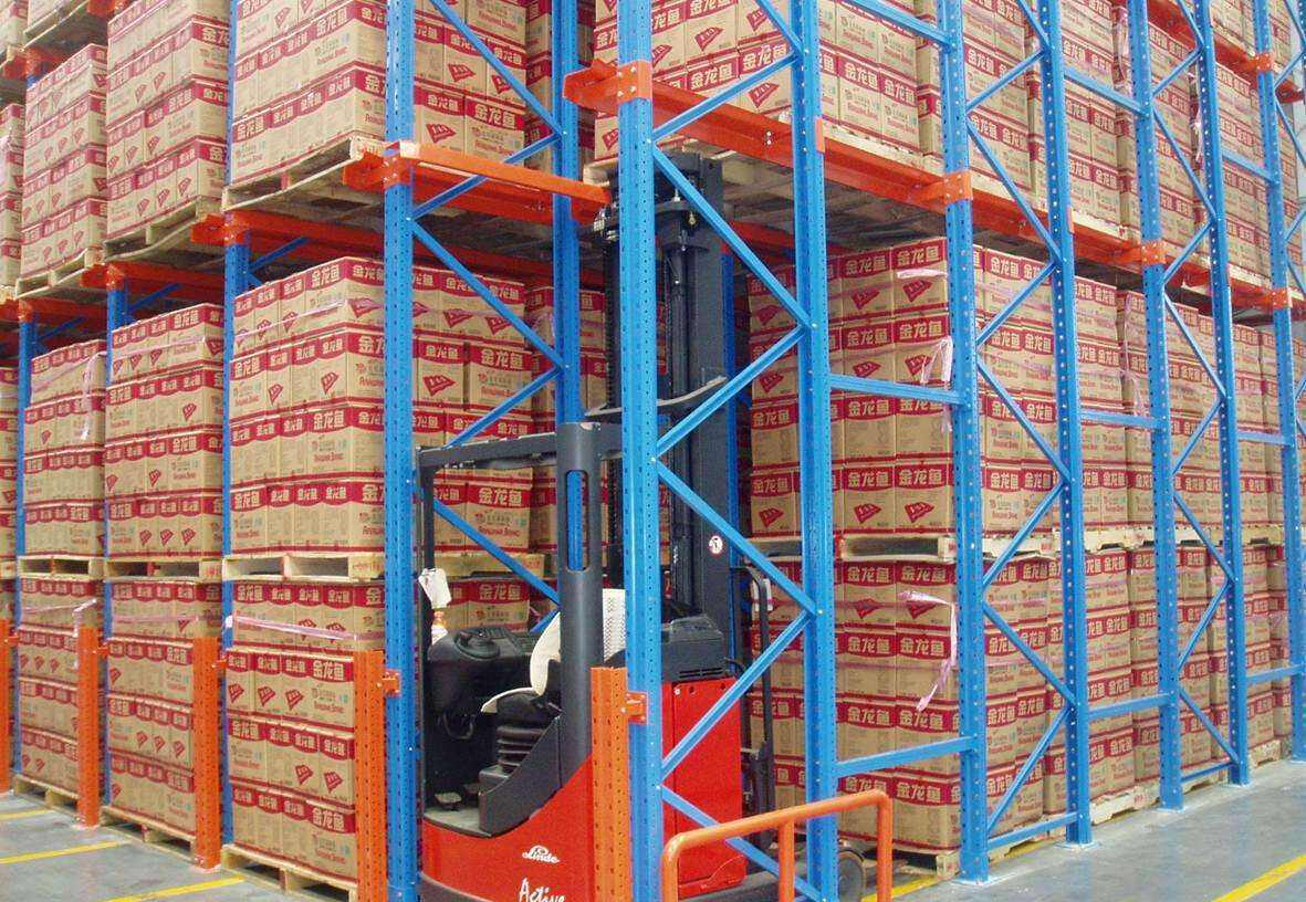 What Are the Benefits of Custom Storage Rack Solutions?