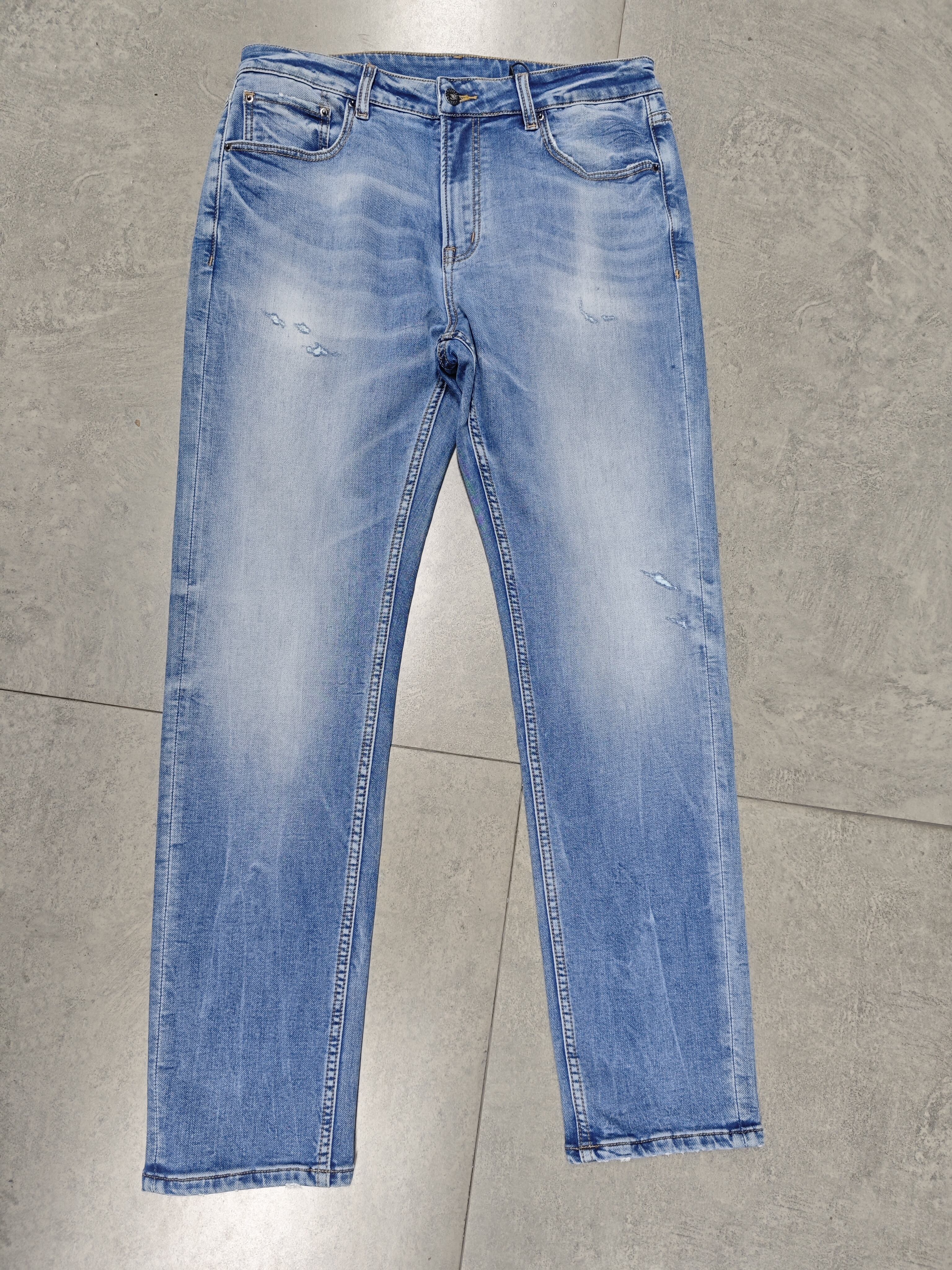 Discover the Versatility of Stretchy Jeans Fabric