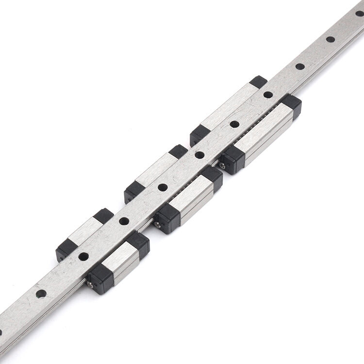 Projekt dla producentów sprzętu oryginalnego (OEM): zoptymalizuj wydajność szyn prowadzących dzięki niestandardowemu utlenieniu czarnemu i wierceniu.