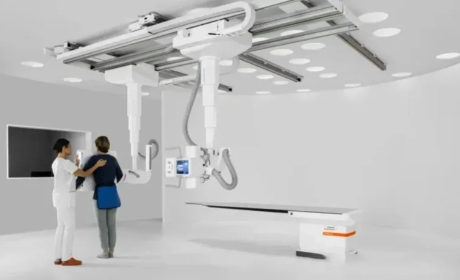 Intelligent multi-axis positioning system for digital X-ray photography (DR)