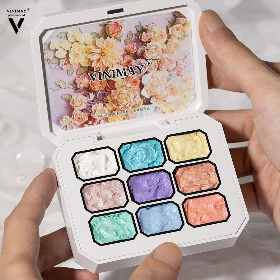 Hohdevaikutteinen reliefgeelipaletti