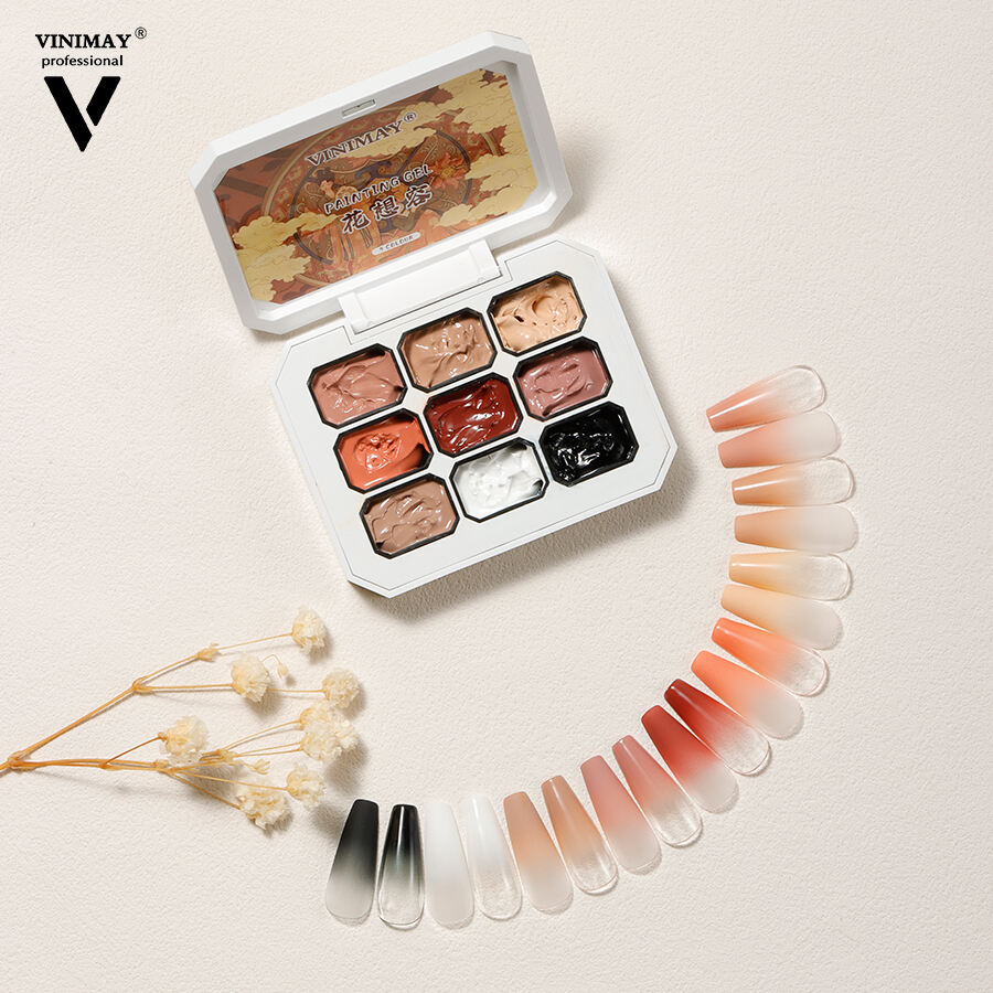 Patteerausgeelipaletti kynsitaiteeseen