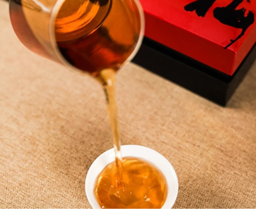 Warm Winter Secrets: Choosing Your Right Black Tea