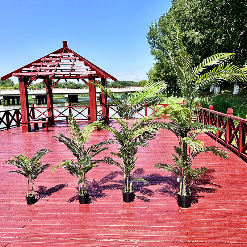 Geniet van Weelderige Groenery met Kunsmatige Palmplante