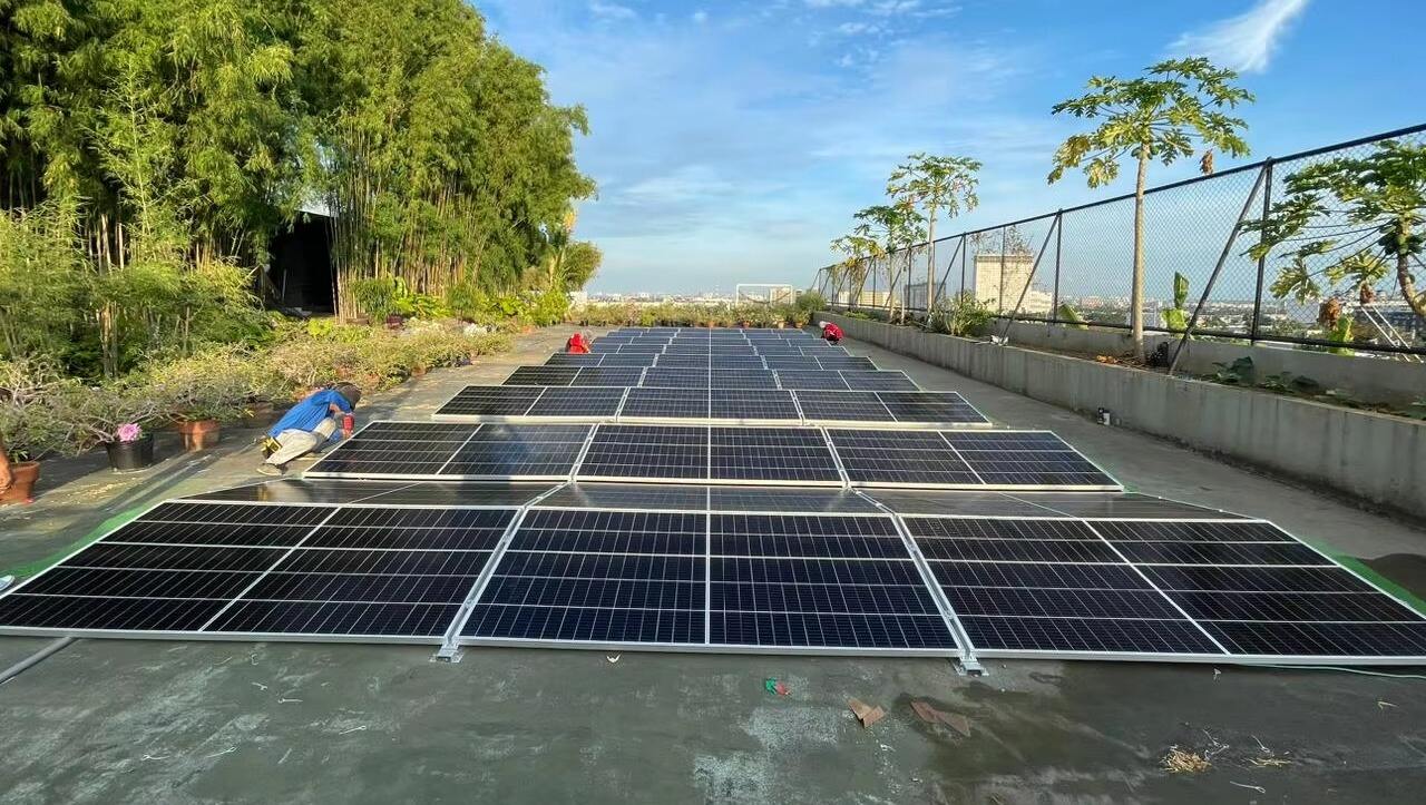 PV Solar Panel Ballasted Flat Roof & Ground Mount Flat Roof Solar Racking Structure for Photovoltaic Mounting manufacture