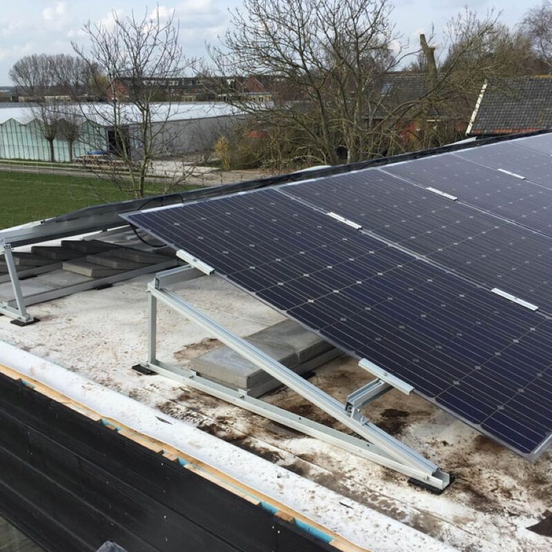 Sistem personalizat de montare solară din aluminiu – Suport PV triunghiular pentru instalări solare pe acoperiș plan și pe sol