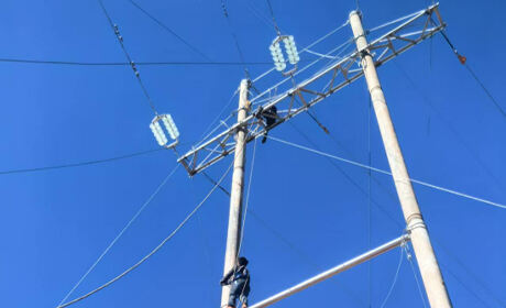 Daily inspection and maintenance of optical cable equipment