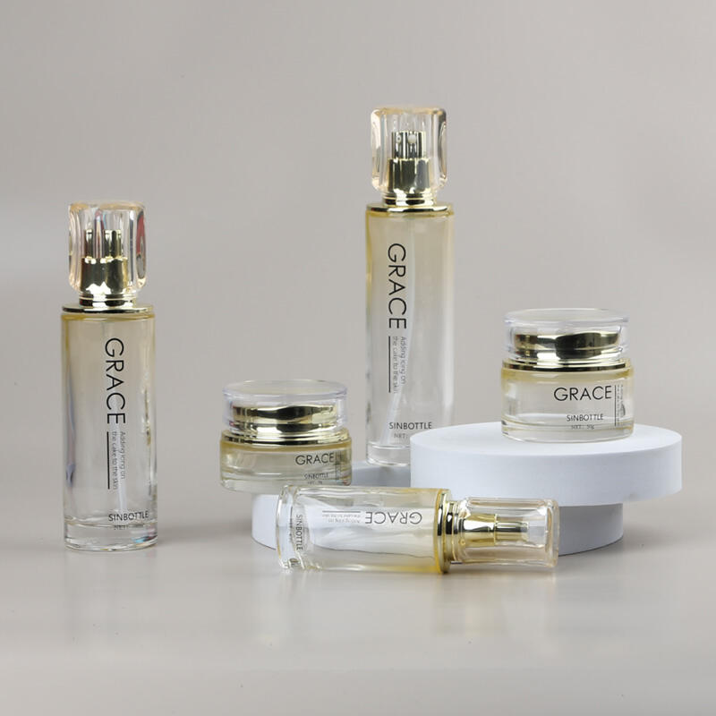 Square Cover Transparent Glass Bottle Transparent Texture Exquisite Skin Care Glass Packaging