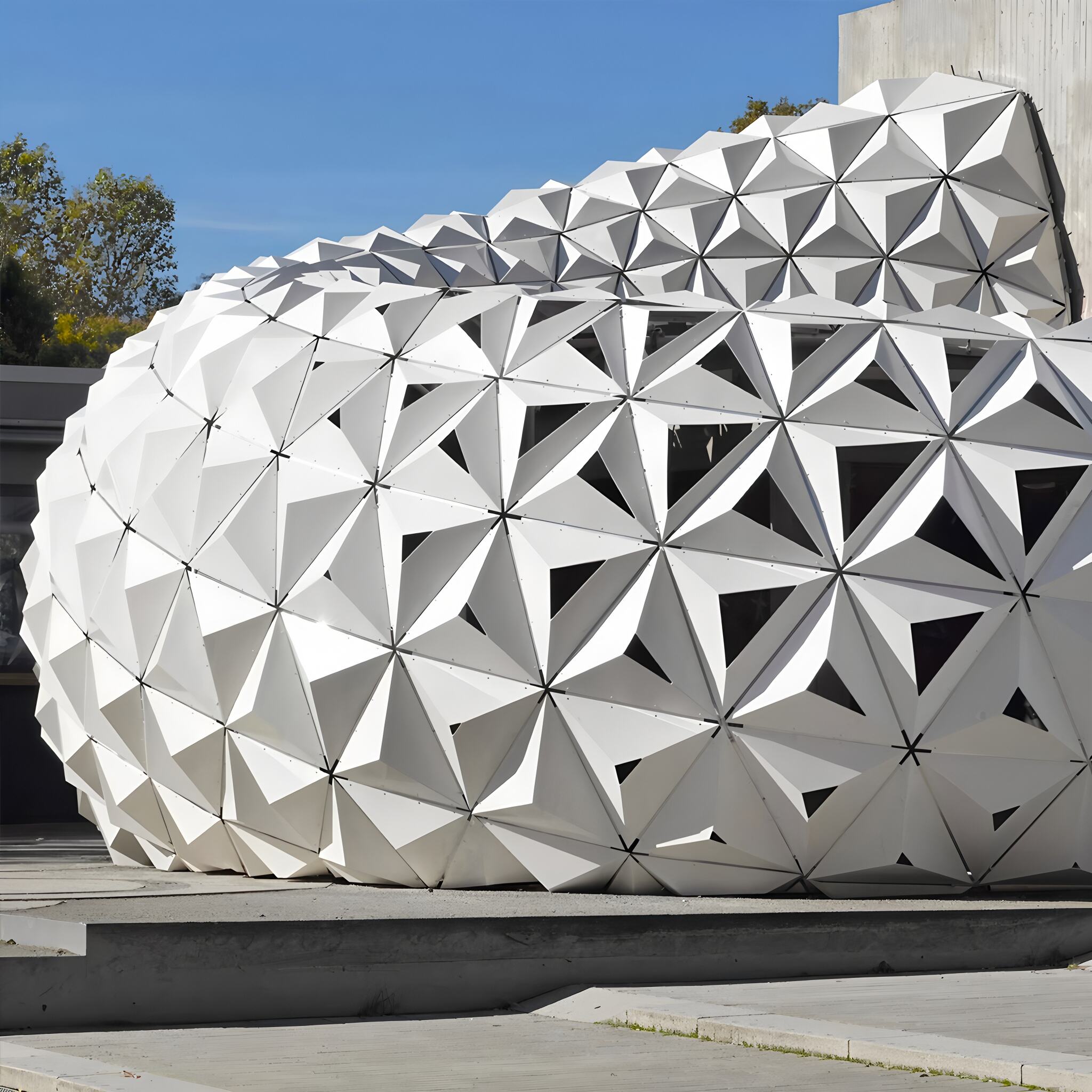 Features of Aluminum 3D Panels for Building Decoration