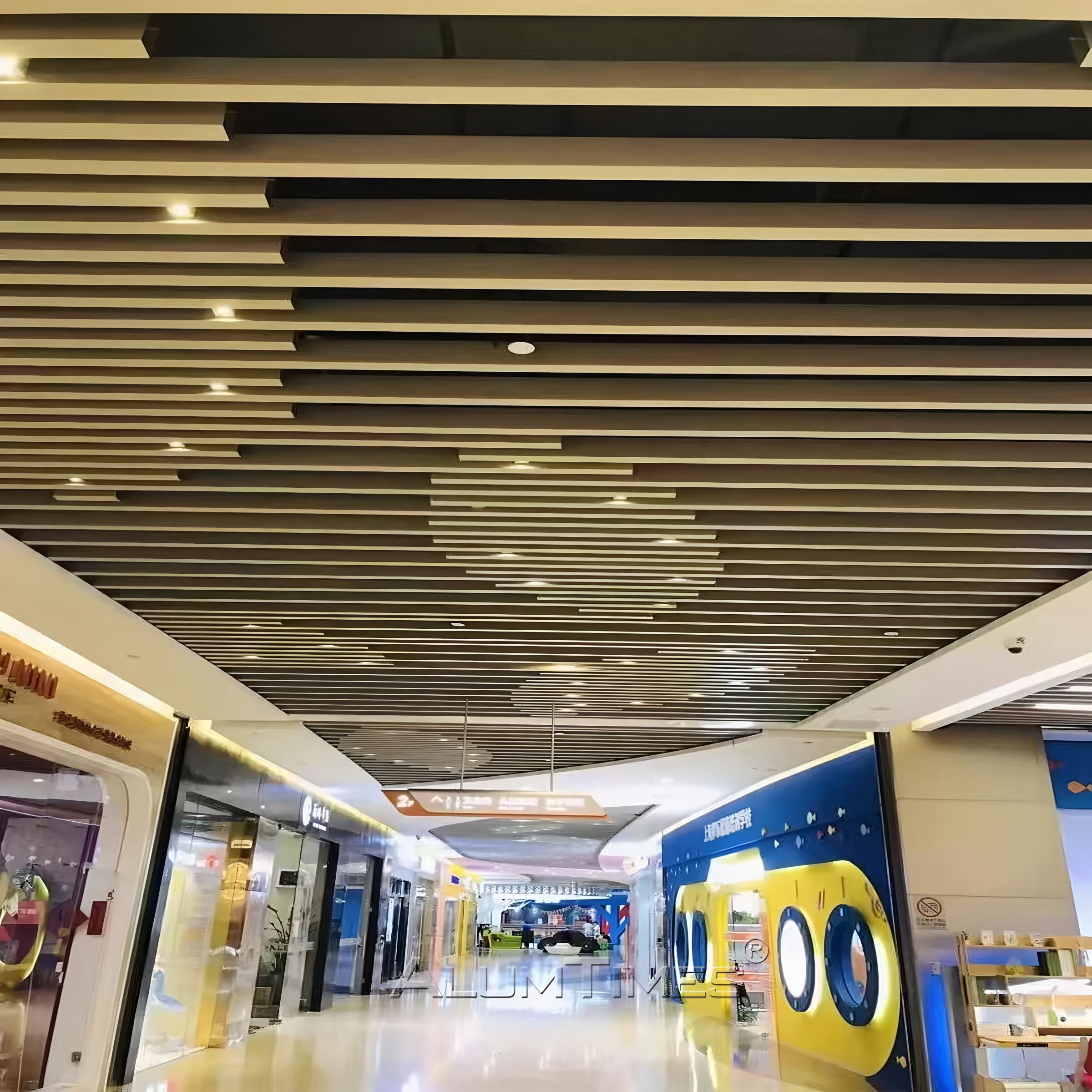 Modern Aluminum Baffle Ceiling-Artistic Metal Ceiling for Interior Decoration