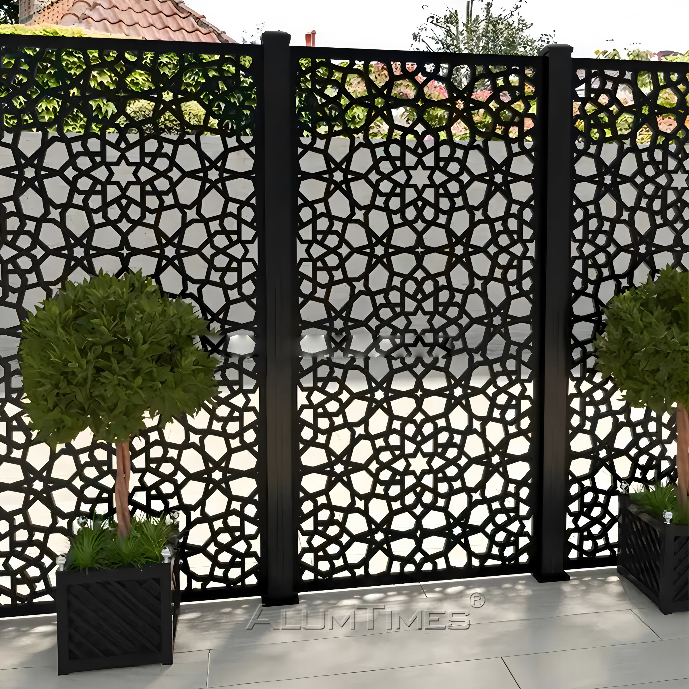 Modern Aluminum Decorative Screens – Weather-Resistant Outdoor Panels