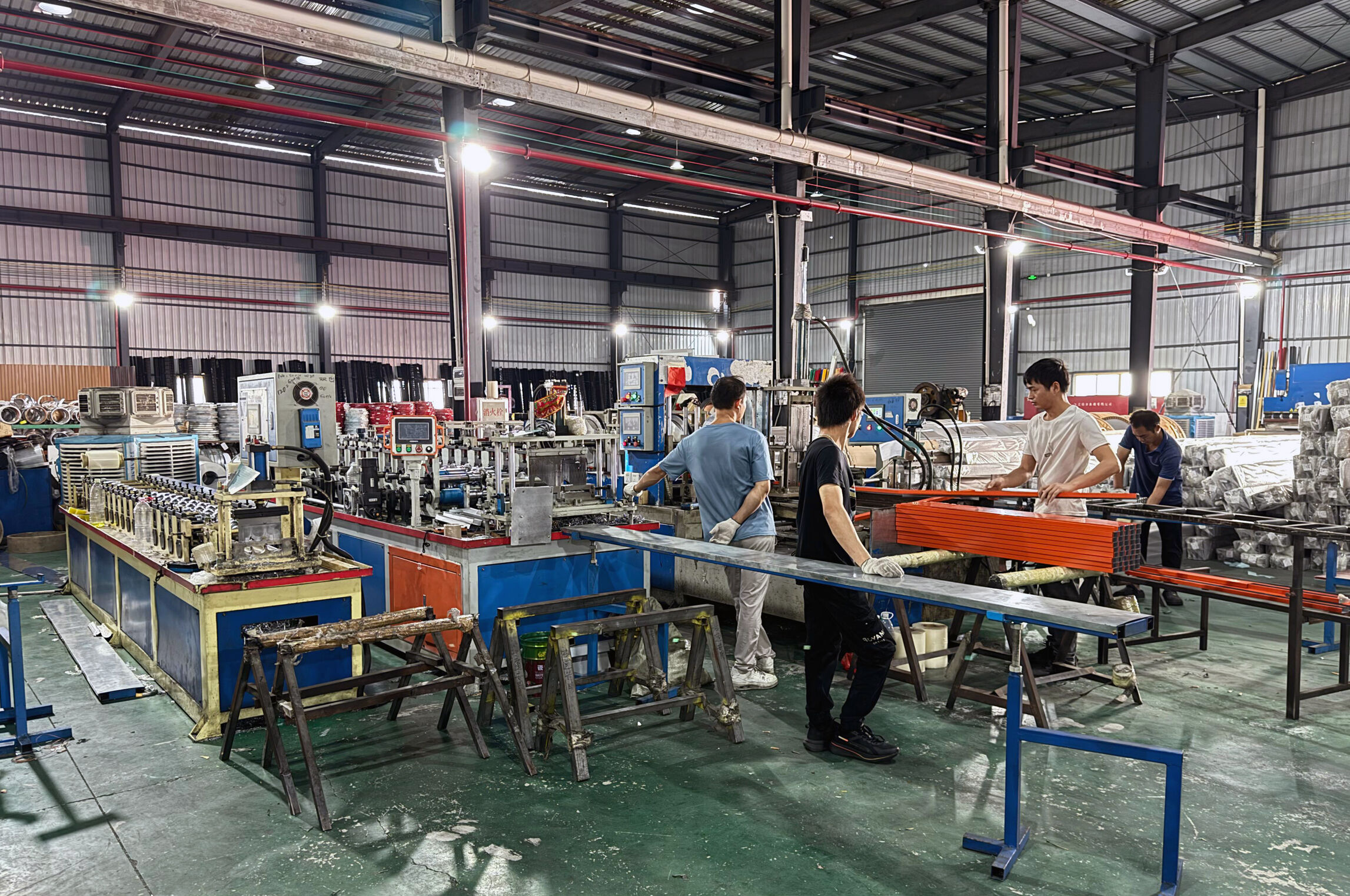 Aluminum Profile Extrusion Machine -- 20 units