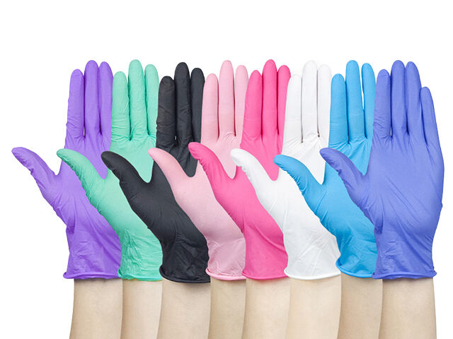 The Production Process of Disposable Nitrile Gloves