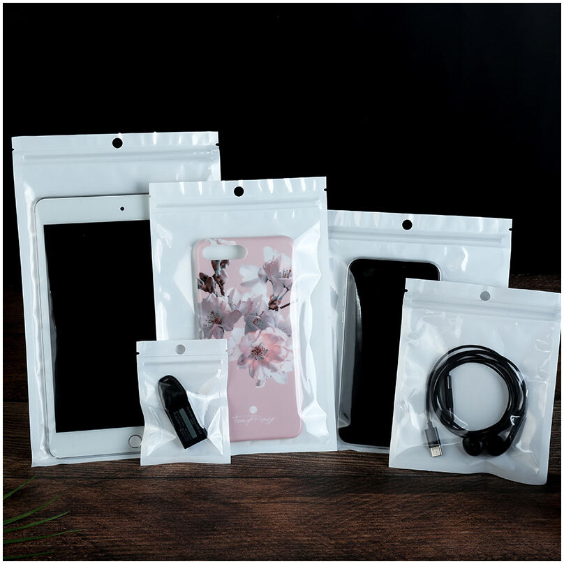 ZIPPER BAG场景(8).jpg