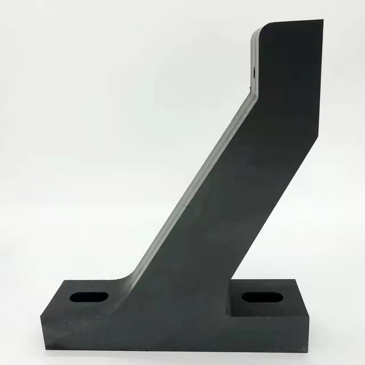 The guide rail bracket is made of PA66 and is corrosion-resistant