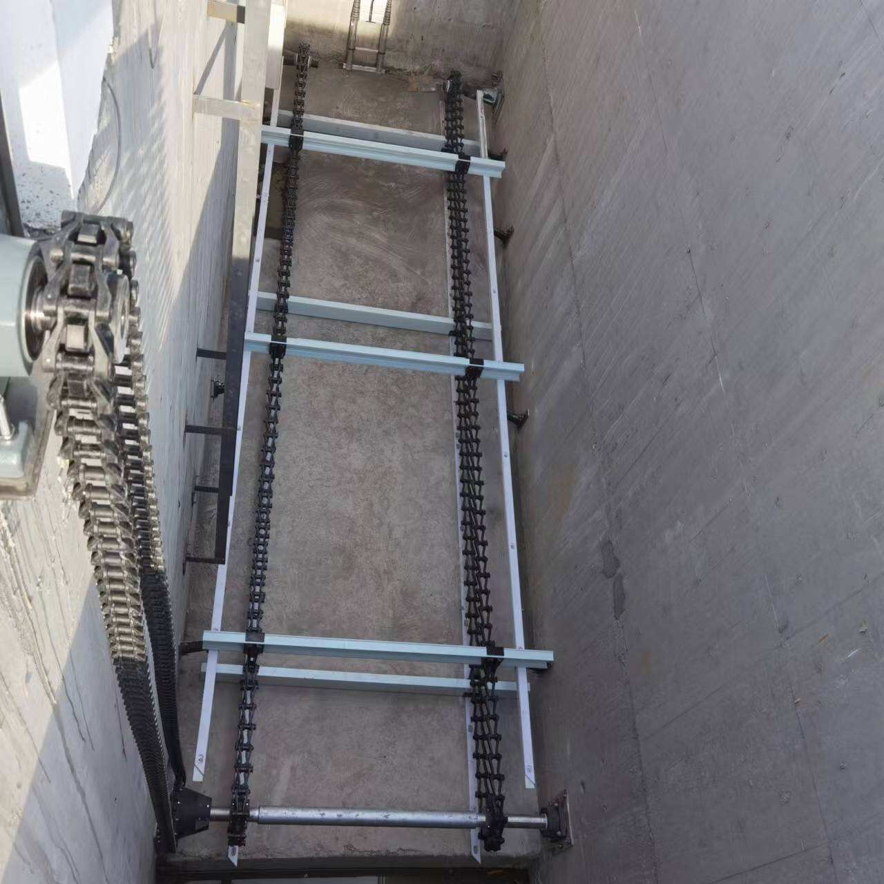 Liên hệ với chúng tôi