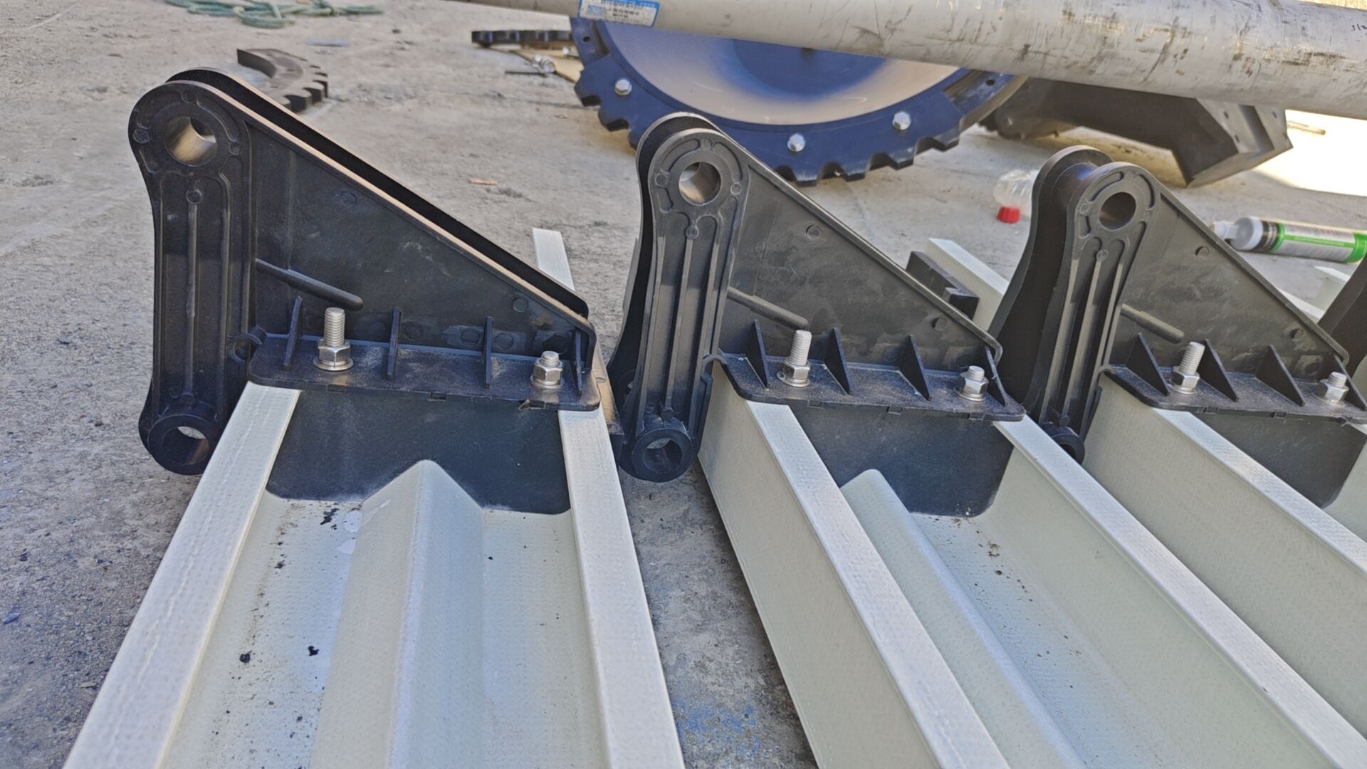 Sistema de Raspado de Lodos de Alta Eficiencia para Eliminación Completa