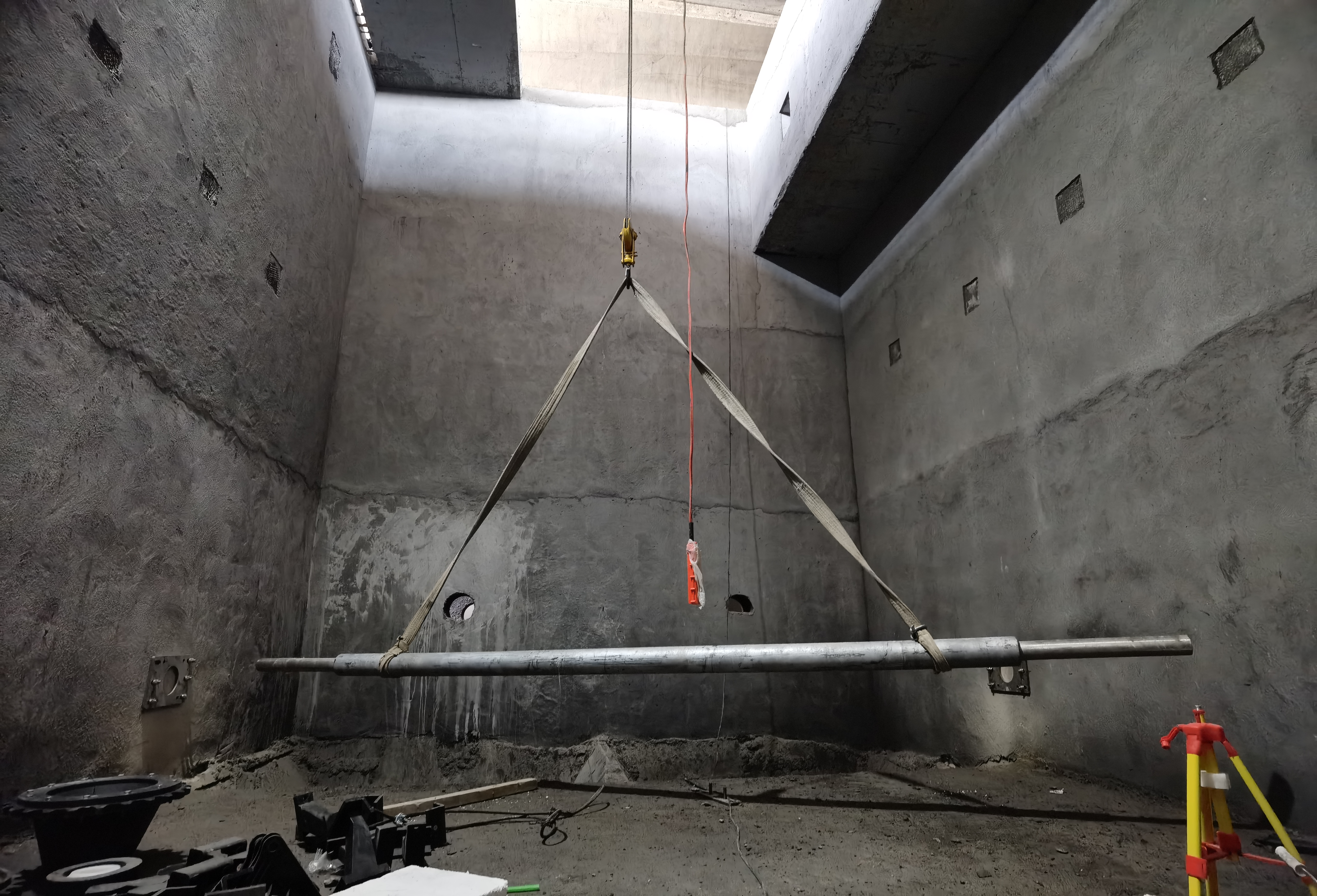 Sisteme de racloare rezistente la coroziune pentru tratarea apelor uzate industriale