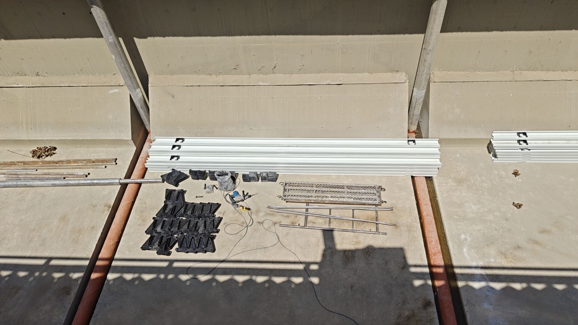 Scraper de nămol rotativ: Precis și durabil pentru tratarea apelor uzate