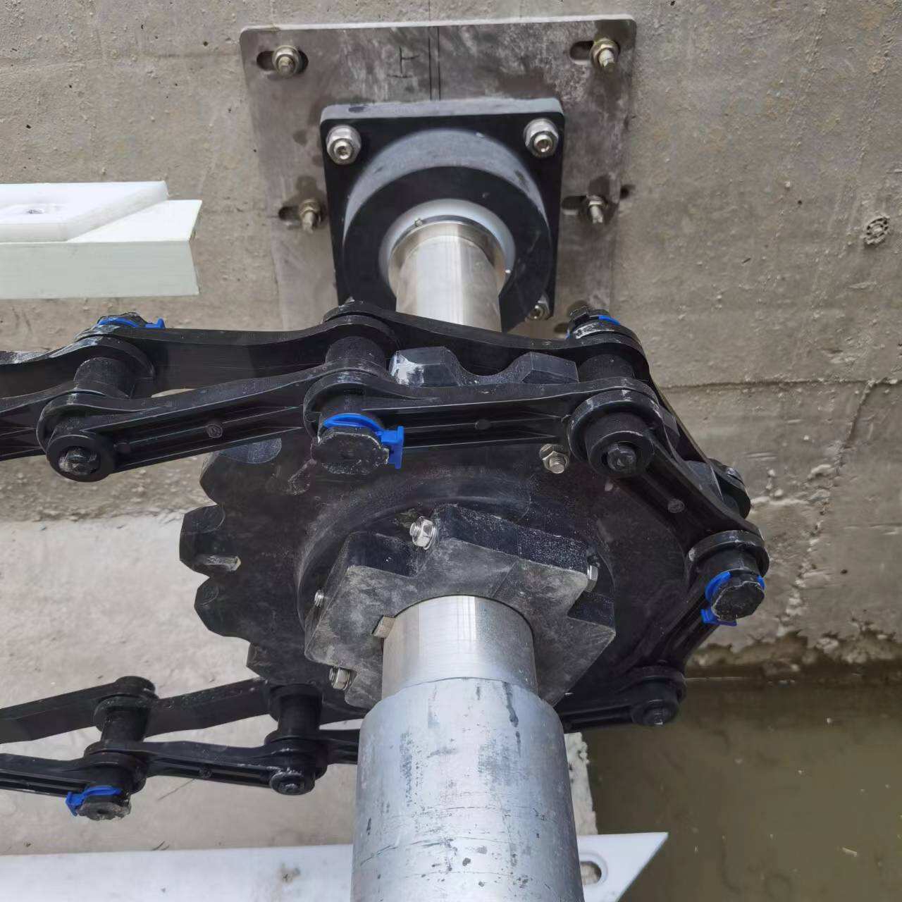 Dụng cụ cạo nhựa trong chế biến thực phẩm: Đảm bảo vệ sinh và hiệu quả