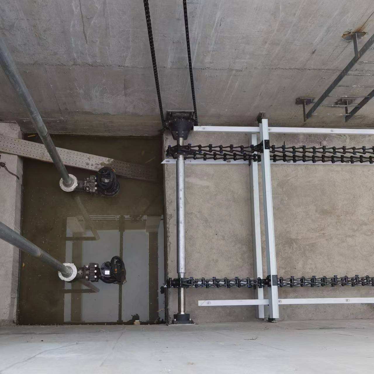 Liên hệ với chúng tôi