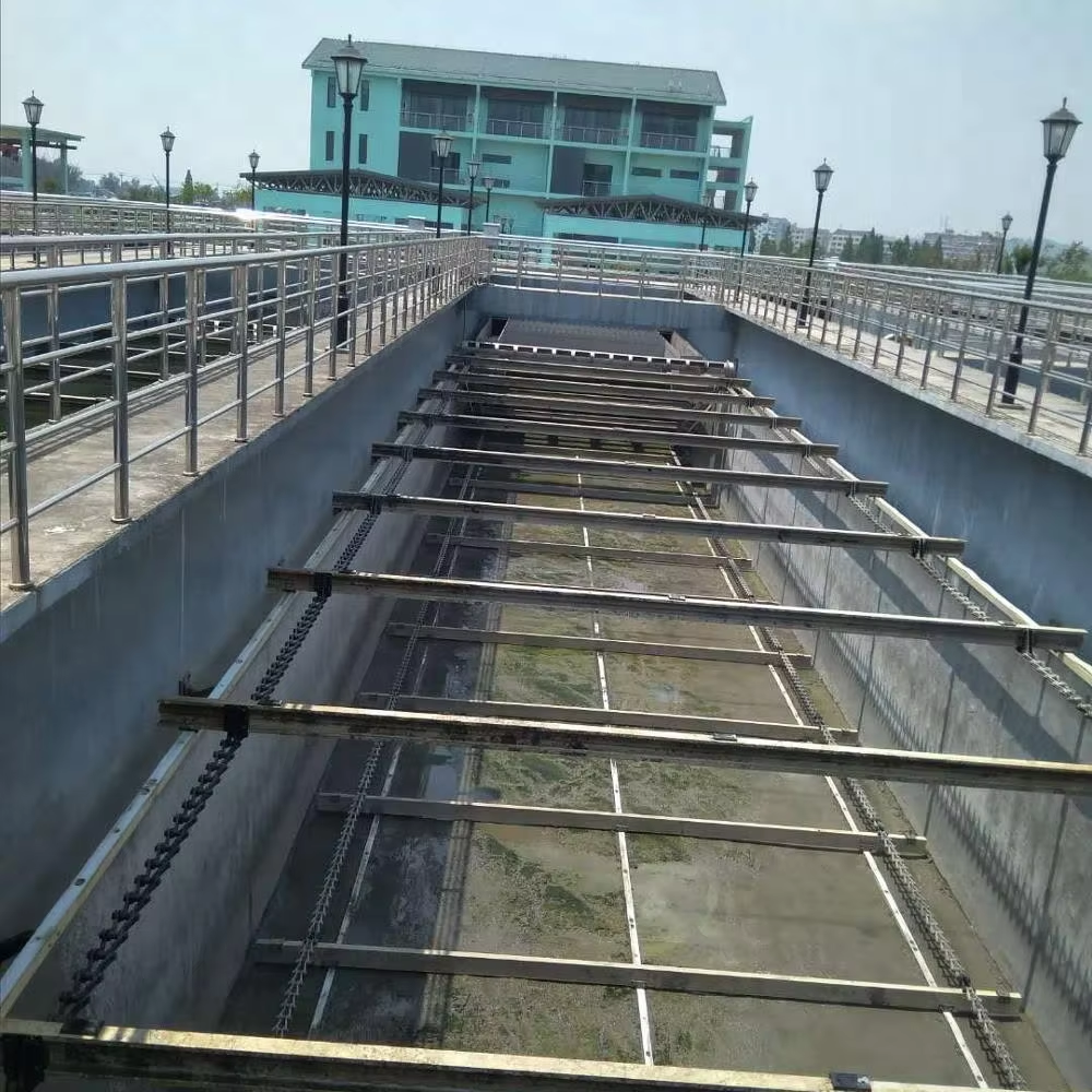 Which Mud Scraper Fits Corrosive Media Sedimentation Tanks?